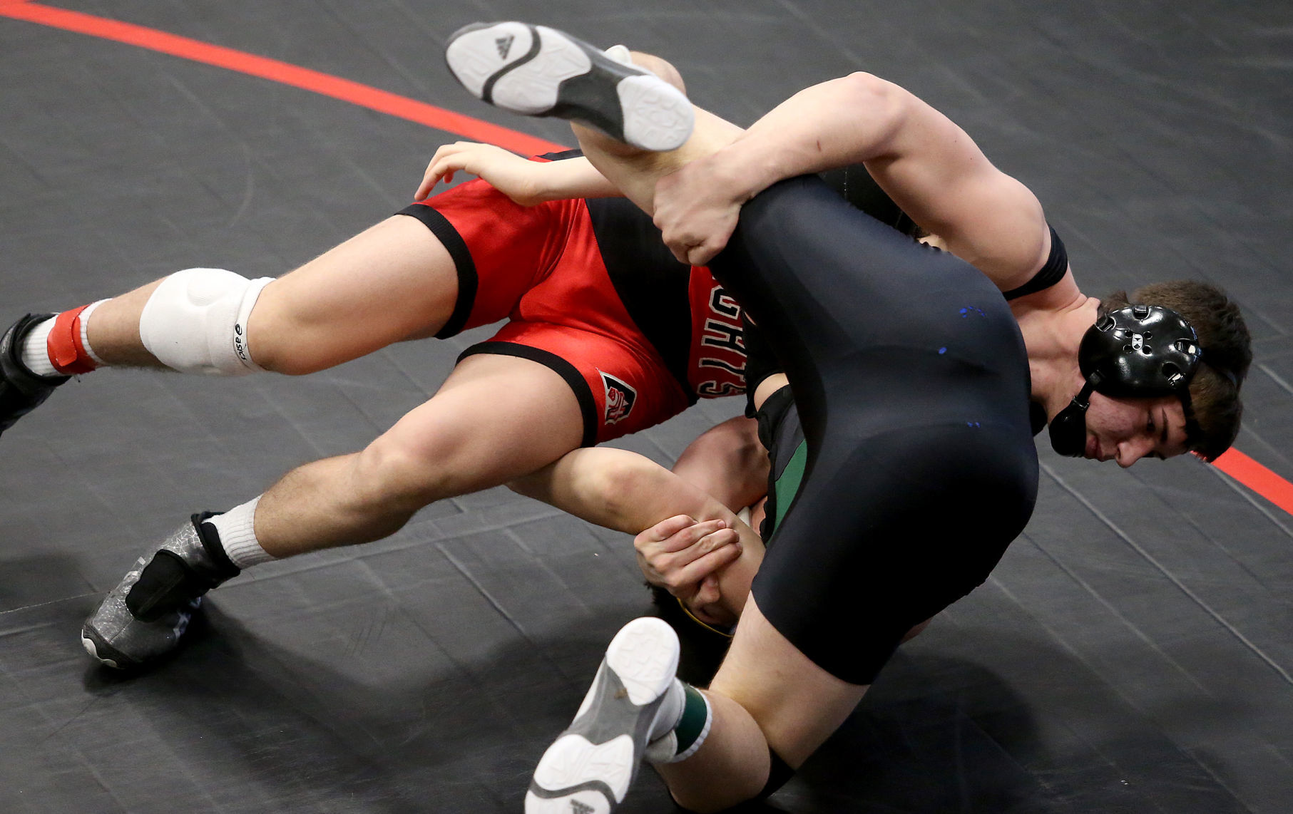 020318-sectional-wrestling-009